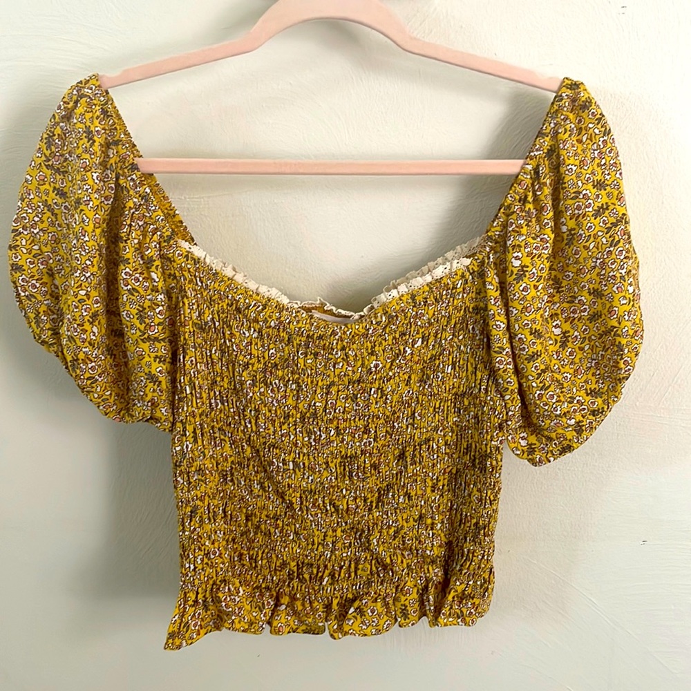floral yellow cropped blouse
